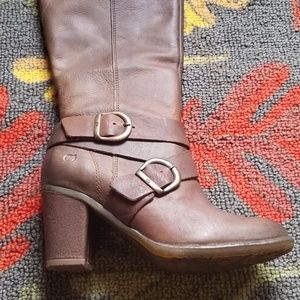 born crescent boots